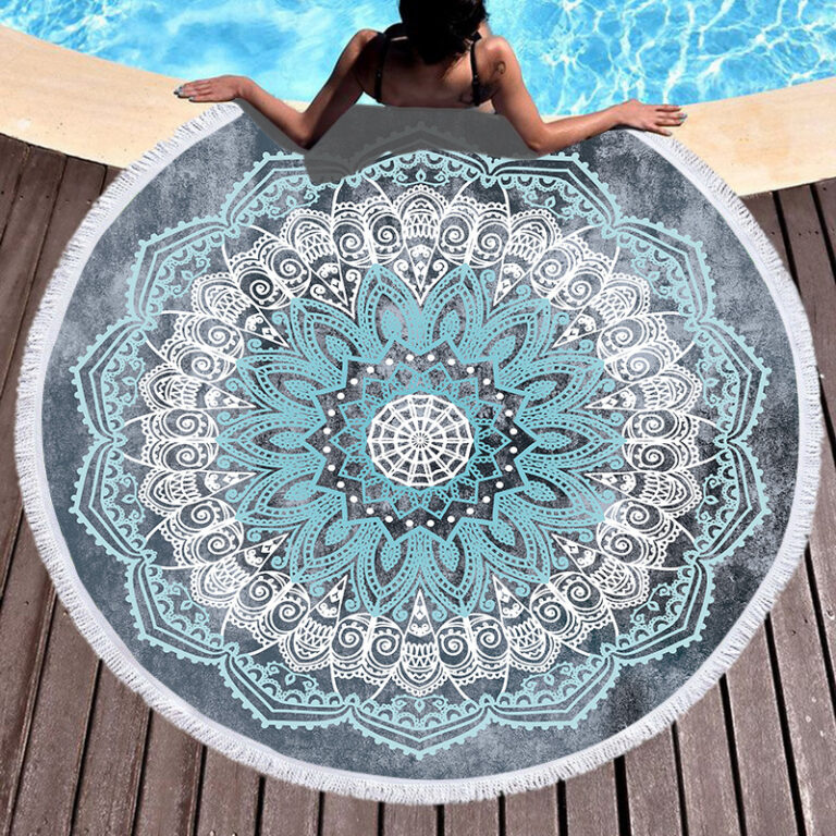 Stylish Round Beach Towels for Summer - Image 4
