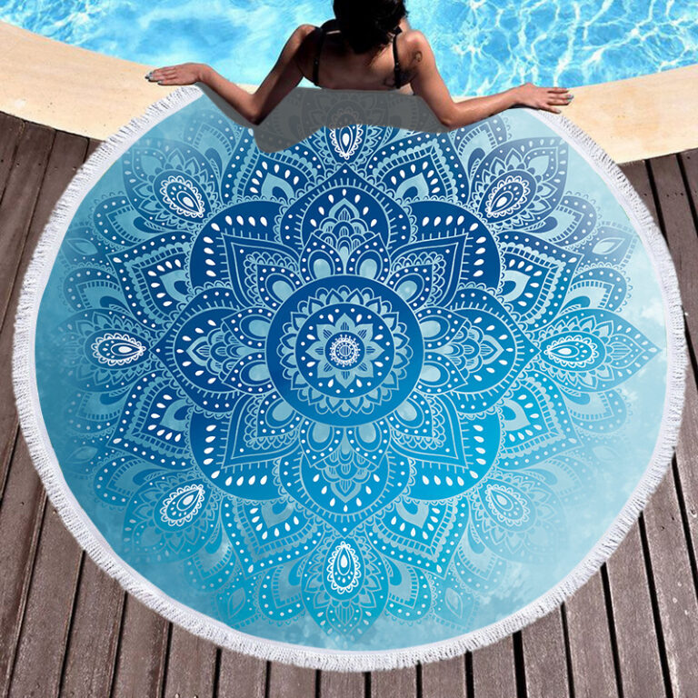 Stylish Round Beach Towels for Summer - Image 10