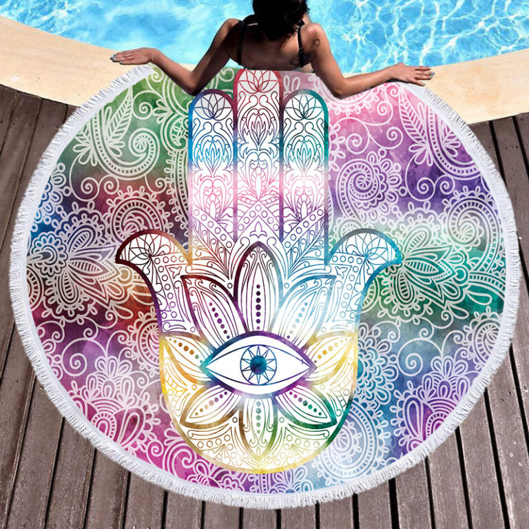 Stylish Round Beach Towels for Summer - Image 6