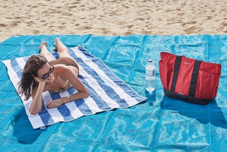 Folding Mat Beach Mat Leaky Sand Beach Mat Outdoor Travel Picnic Mat Camping Mat – Image 2