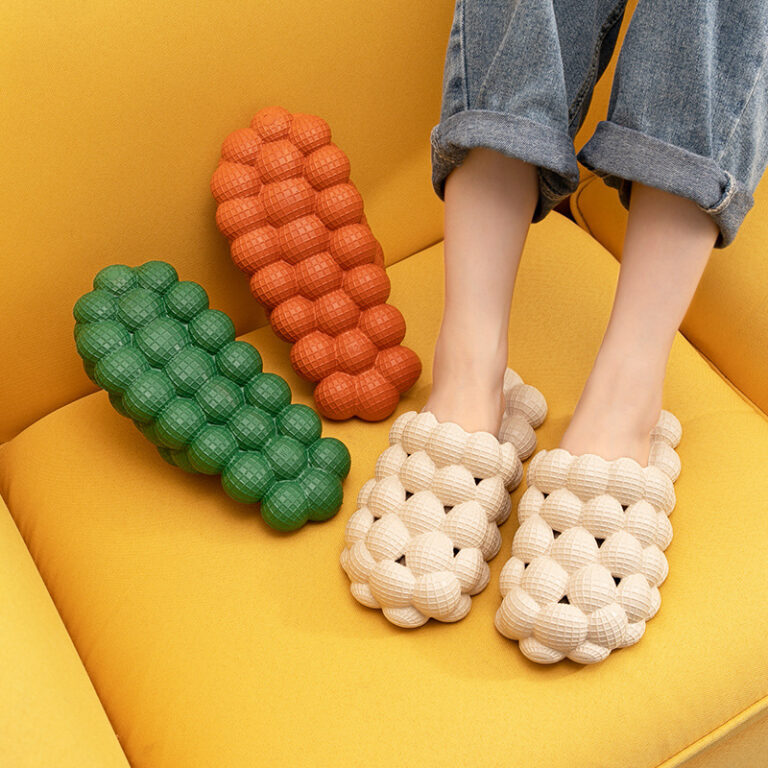 New Summer Fashion Massage Mesh  Bubble  Bathroom Slides Home Indoor Anti-Skid Shoes – Image 3