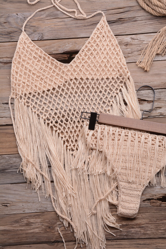 Hand-woven Beach Hollow Tassel Split Swimsuit Set Factory Direct Sales – Image 2